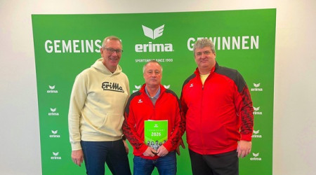 v.l.n.r. Andre Bachmann (ERIMA Geschäftsführer Vertrieb & Marketing), Thomas Kübler (Vorstand Sport & Spielbetrieb), Markus Knodel (erweiterter Vorstand & Leistungssport-Referent) 