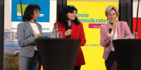 Muhterem Aras und Nicole Hoffmeister-Kraut in Balingen