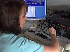 Marion M&ouml;ller-Herrmann an der Funkstation