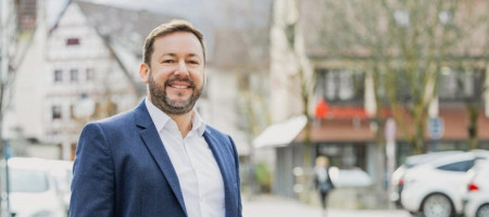 Neuer Dettinger B&uuml;rgermeister Felix Schiffner