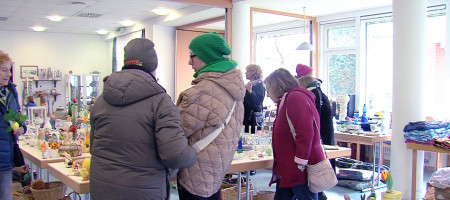 Olsterflohmarkt beim Kreis der &Auml;lteren