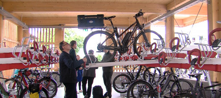 Fahrradparkhaus UKT