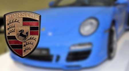 Porsche: PKW + Logo