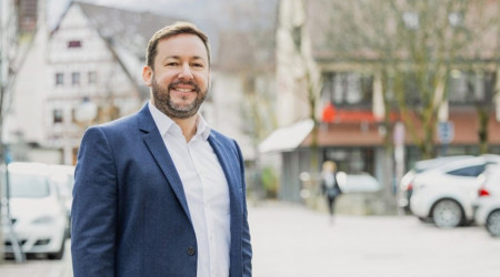 Neuer Dettinger B&uuml;rgermeister Felix Schiffner